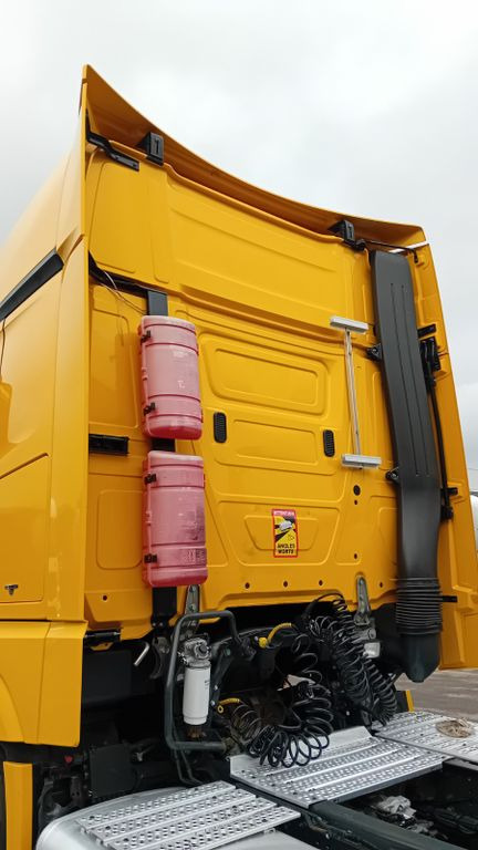 Mercedes-Benz 1845 GIGA space - Тягач: фото 5 Mercedes-Benz 1845 GIGA space - Тягач: фото 5