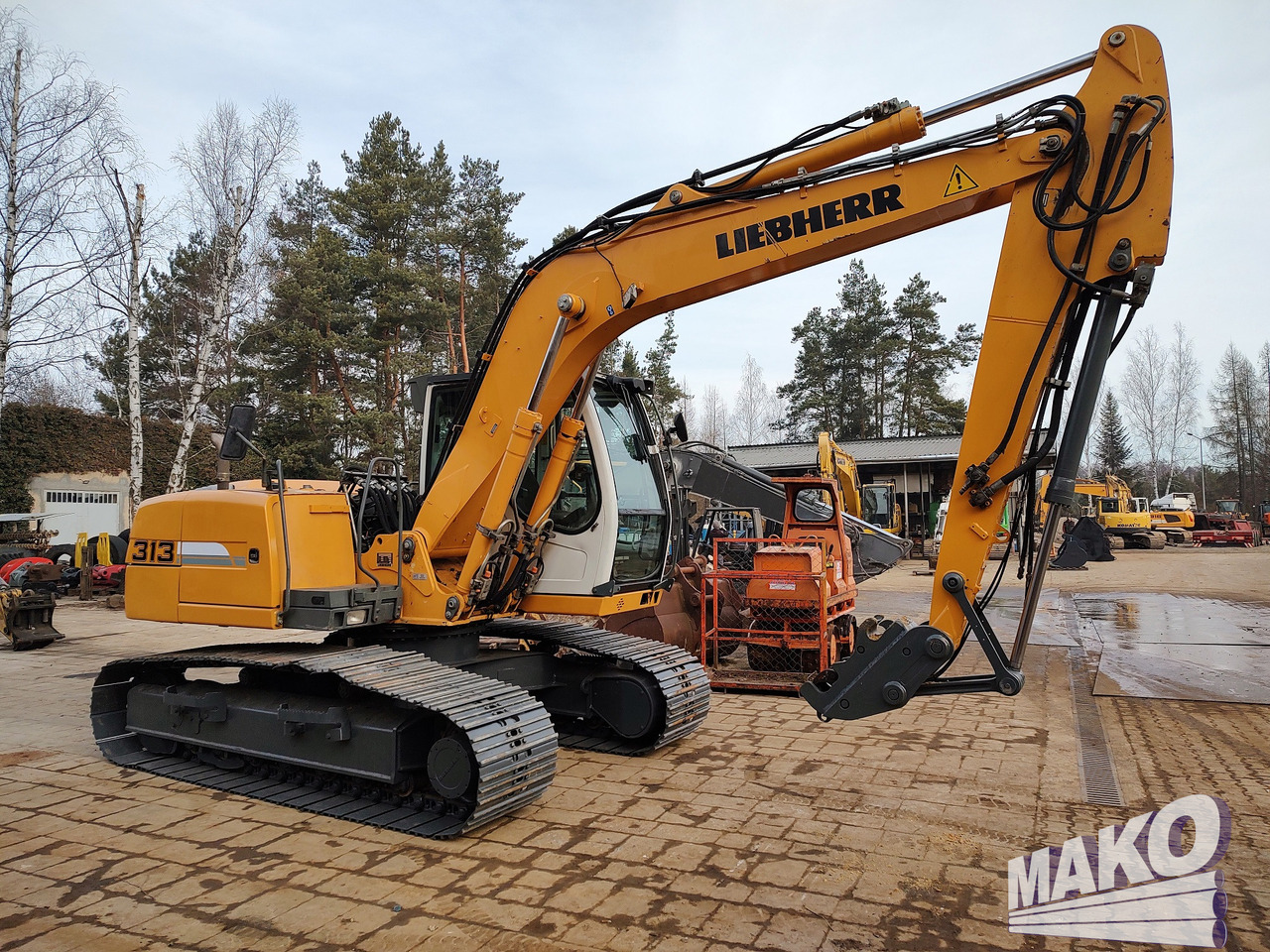 LIEBHERR R313 - Гусеничный экскаватор: фото 3 LIEBHERR R313 - Гусеничный экскаватор: фото 3