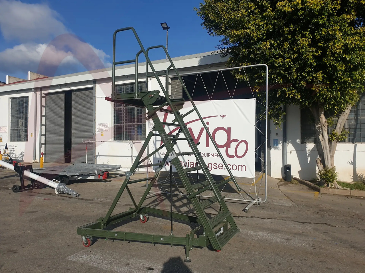 TEST-FUCHS CLT-1 - Пассажирский трап: фото 3 TEST-FUCHS CLT-1 - Пассажирский трап: фото 3