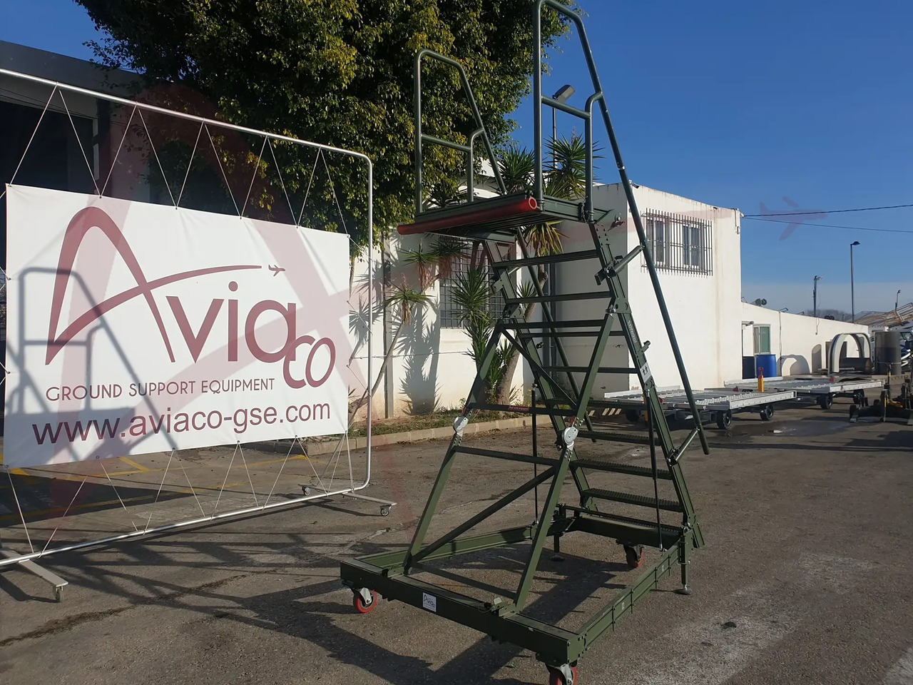 TEST-FUCHS CLT-1 - Пассажирский трап: фото 1 TEST-FUCHS CLT-1 - Пассажирский трап: фото 1