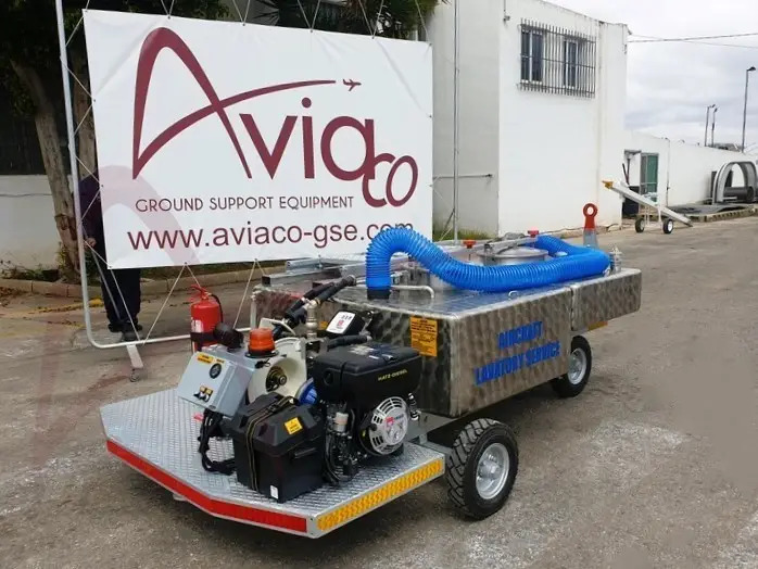 TIMSAN LSC300/700 - Машина для обслуживания туалетных отсеков: фото 2 TIMSAN LSC300/700 - Машина для обслуживания туалетных отсеков: фото 2