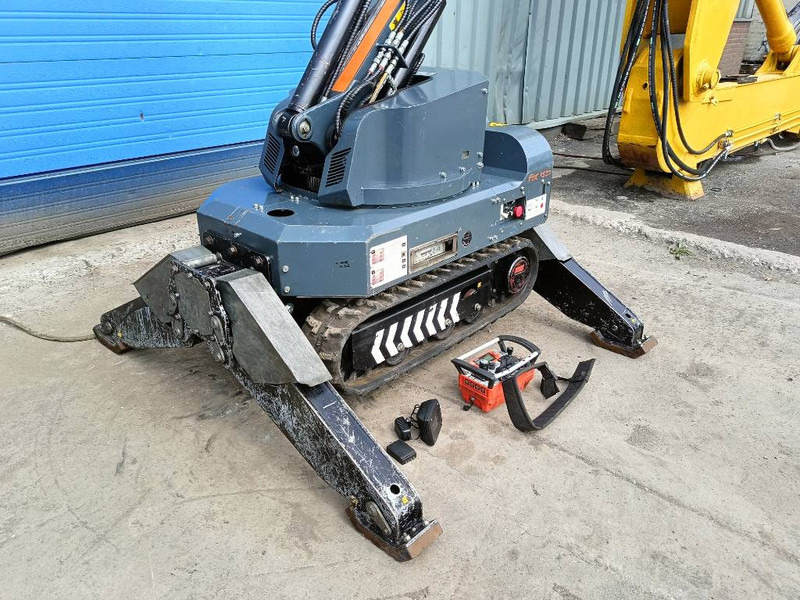 Гусеничный экскаватор Brokk euroimplementos RDC1510 180 husqvarna robot remote: фото 16