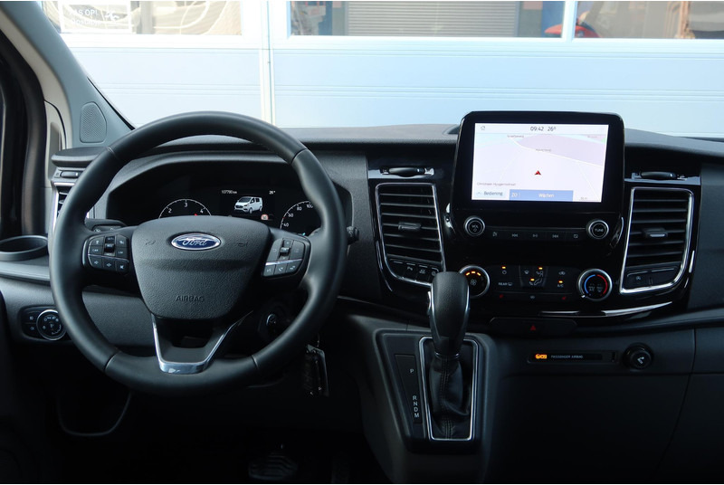 Ford Transit Custom 300 2.0 TDCI L2H1 Limited DC AUT/ LED/ CAMERA/ 2X DEUR/ LEDER/ ACC/ CARPLAY/ CLIMA/ TREKHAAK - Легковой фургон, Грузопассажирский фургон: фото 5 Ford Transit Custom 300 2.0 TDCI L2H1 Limited DC AUT/ LED/ CAMERA/ 2X DEUR/ LEDER/ ACC/ CARPLAY/ CLIMA/ TREKHAAK - Легковой фургон, Грузопассажирский фургон: фото 5