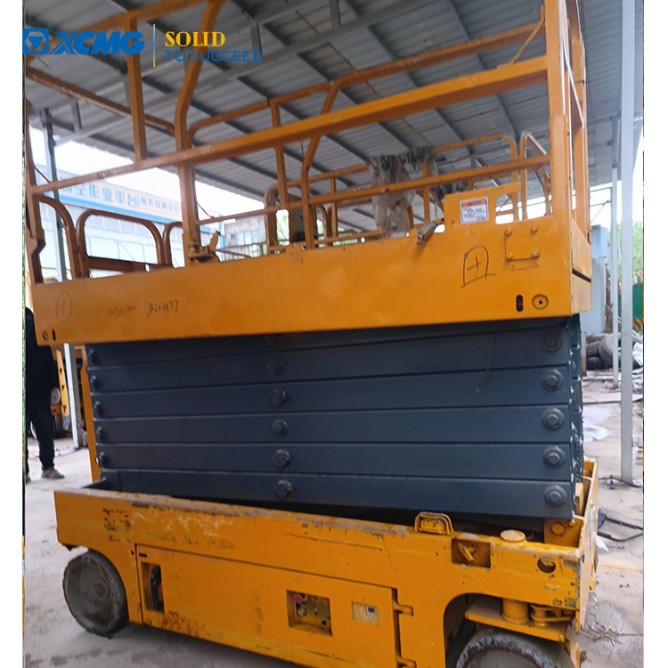 XCMG GTJZ1012 used 10m hydraulic scissor lift in good condition - Ножничный подъемник: фото 1 XCMG GTJZ1012 used 10m hydraulic scissor lift in good condition - Ножничный подъемник: фото 1