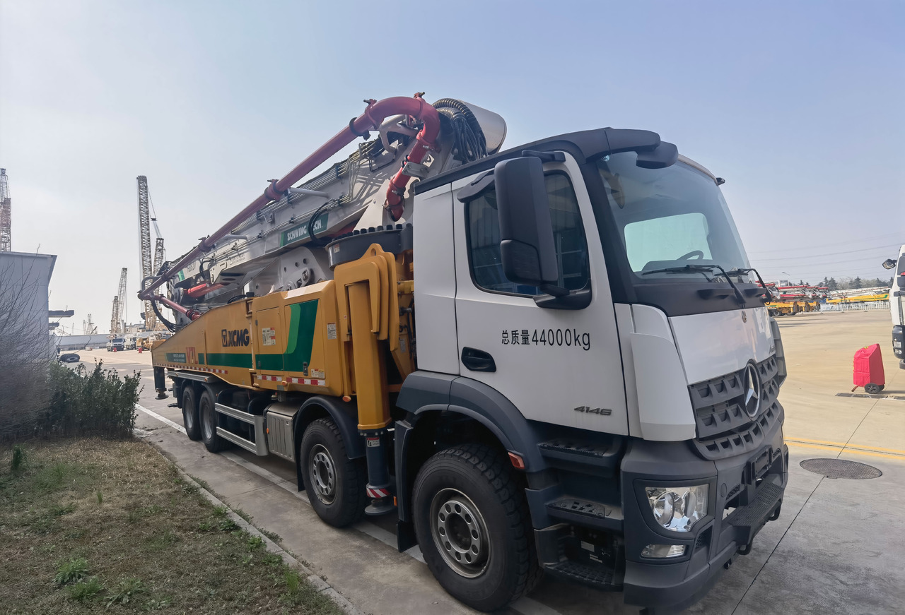 XCMG Official Schwing Concrete Pump HB62V Used Telescopic Concrete Pump Truck Price - Автобетононасос: фото 4 XCMG Official Schwing Concrete Pump HB62V Used Telescopic Concrete Pump Truck Price - Автобетононасос: фото 4