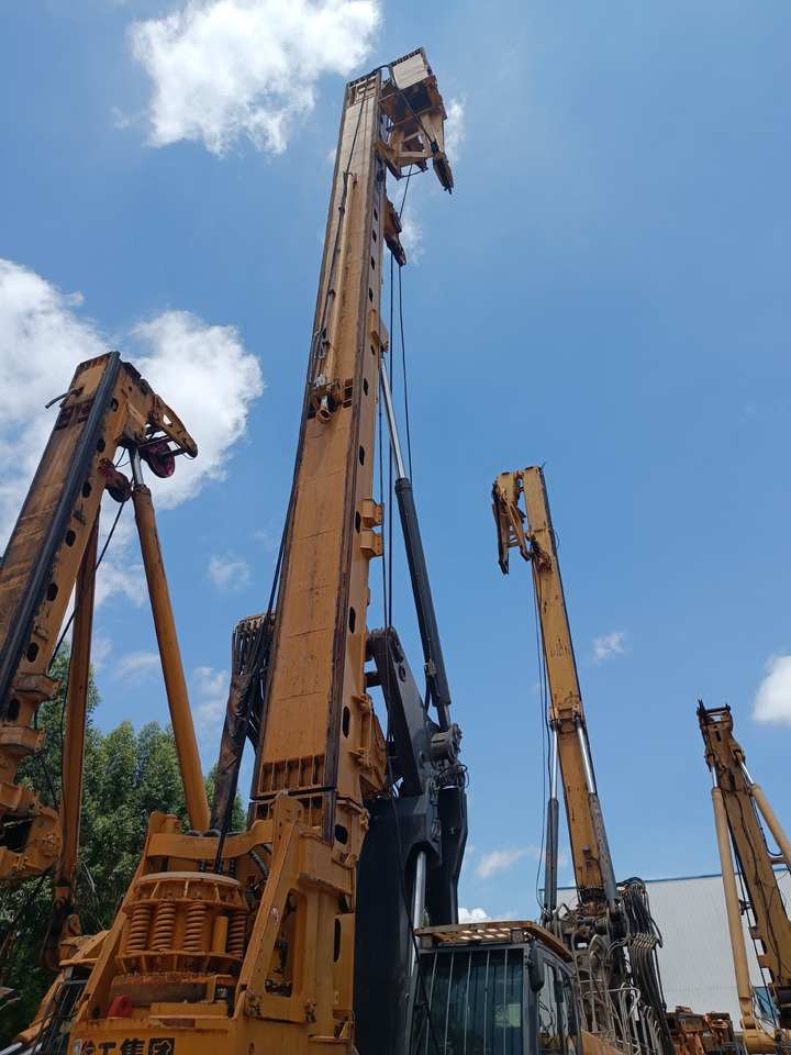 XCMG Official Second Hand 2020 Year XR240E Rotary Drilling Crawler Drilling Machine With Best Sale - Буровая машина: фото 3 XCMG Official Second Hand 2020 Year XR240E Rotary Drilling Crawler Drilling Machine With Best Sale - Буровая машина: фото 3