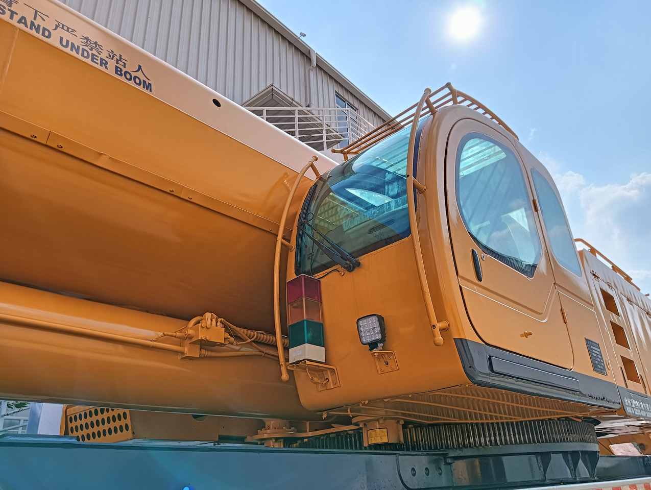 XCMG Official Used Mobile Crane QAY260 All Terrain Cranes Price For Sale - Мобильный кран: фото 2 XCMG Official Used Mobile Crane QAY260 All Terrain Cranes Price For Sale - Мобильный кран: фото 2