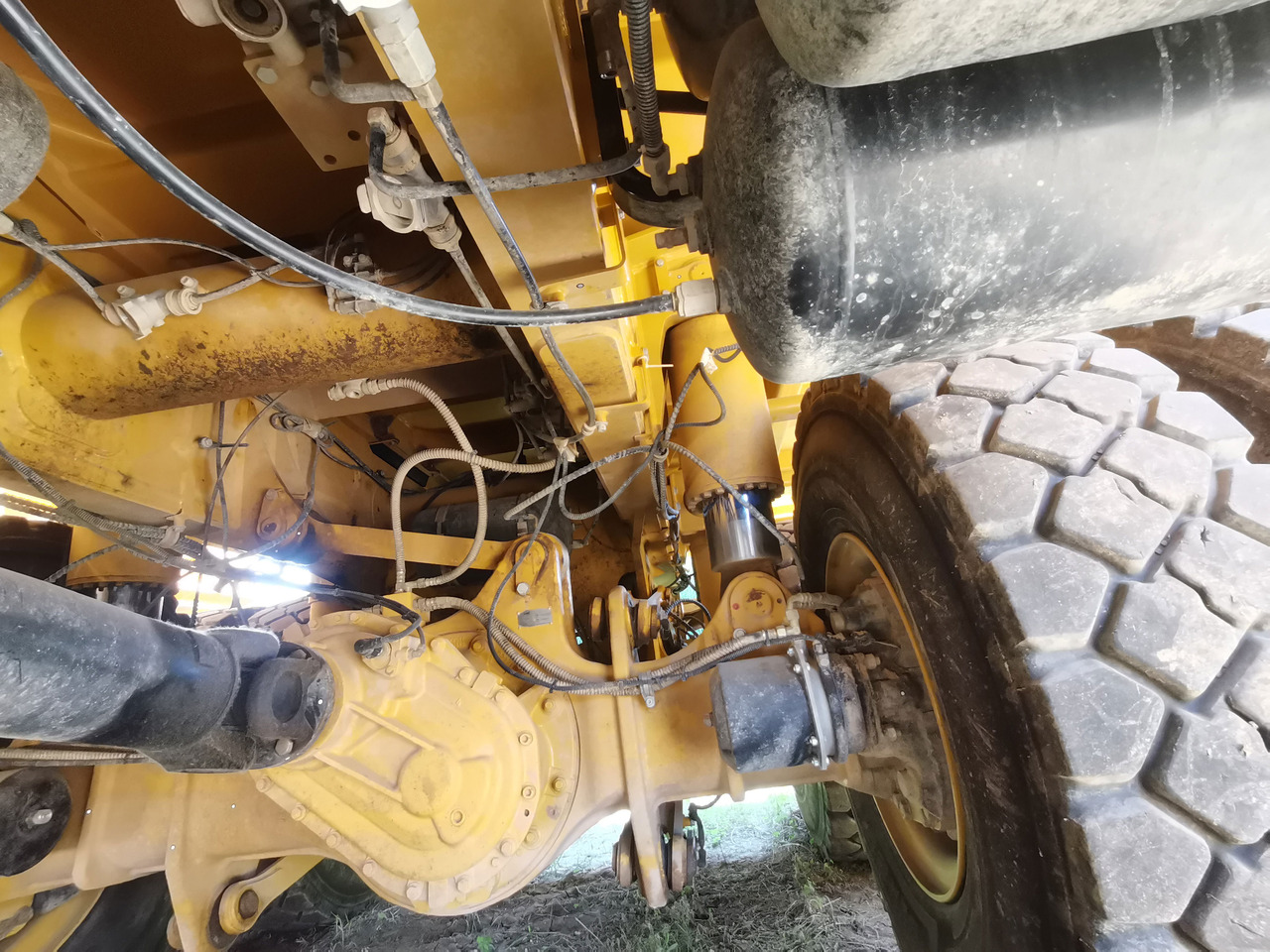 XCMG Official XDR80T 70 Ton Wheel Dumper Second Hand Chinese Tipper Truck Best Price в лизинг XCMG Official XDR80T 70 Ton Wheel Dumper Second Hand Chinese Tipper Truck Best Price: фото 10