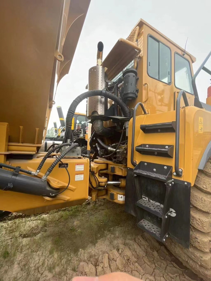 XCMG Official Xda40 2018 Year Used 40 Ton Second Hand Mining Dump Tipper Truck - Сочленённый самосвал: фото 4 XCMG Official Xda40 2018 Year Used 40 Ton Second Hand Mining Dump Tipper Truck - Сочленённый самосвал: фото 4