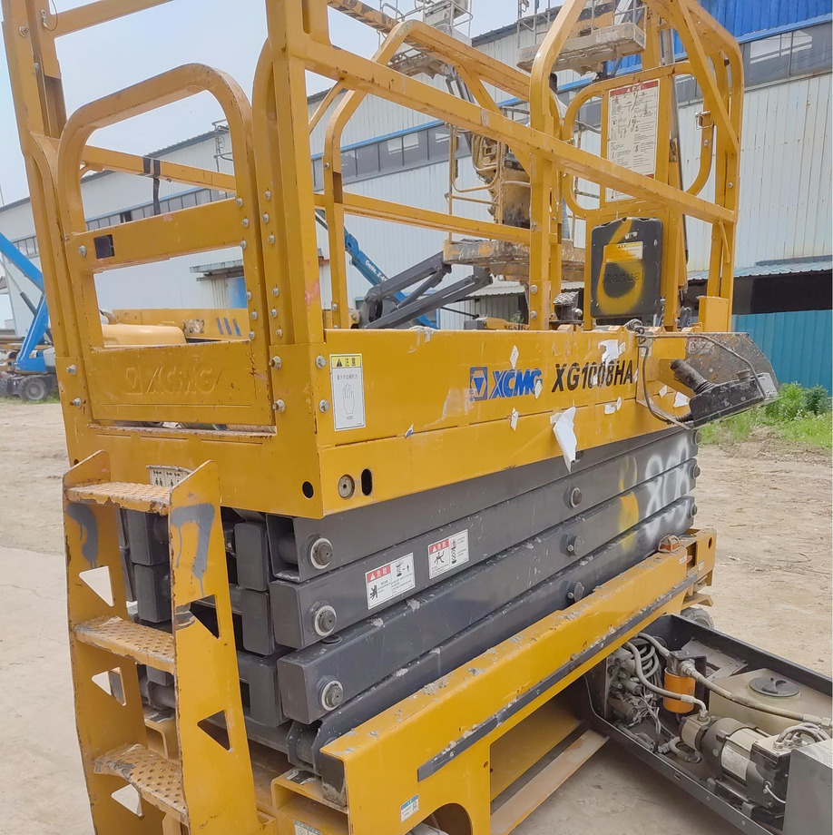 XCMG XG1008HA 10m used lifting machine platform scissor lift - Ножничный подъемник: фото 2 XCMG XG1008HA 10m used lifting machine platform scissor lift - Ножничный подъемник: фото 2