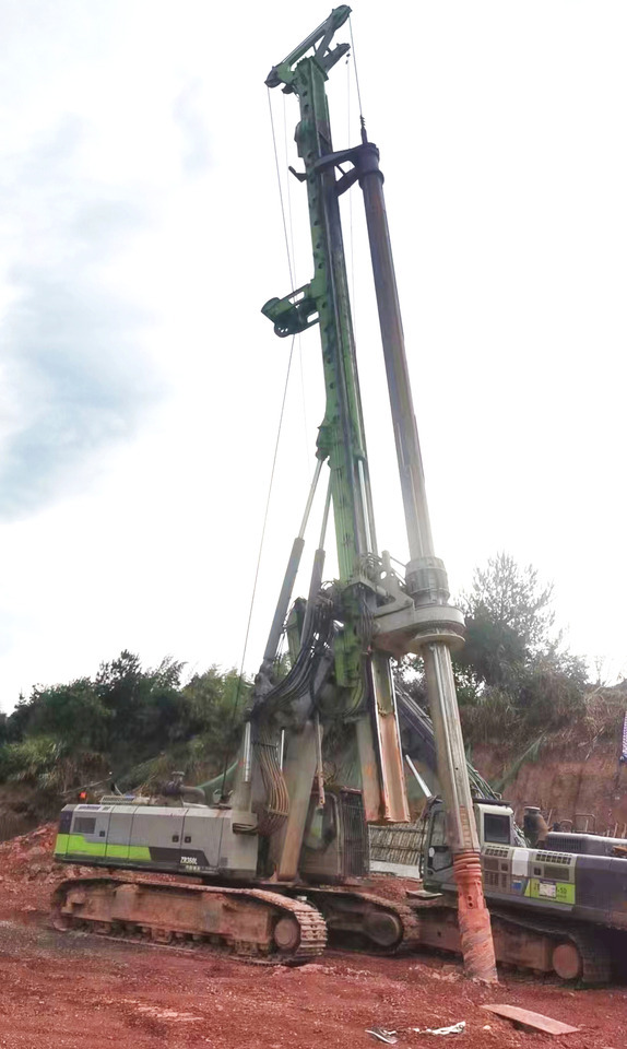 Zoomlion ZR360L used 2022 Rotary Drilling Rig price - Буровая машина: фото 2 Zoomlion ZR360L used 2022 Rotary Drilling Rig price - Буровая машина: фото 2