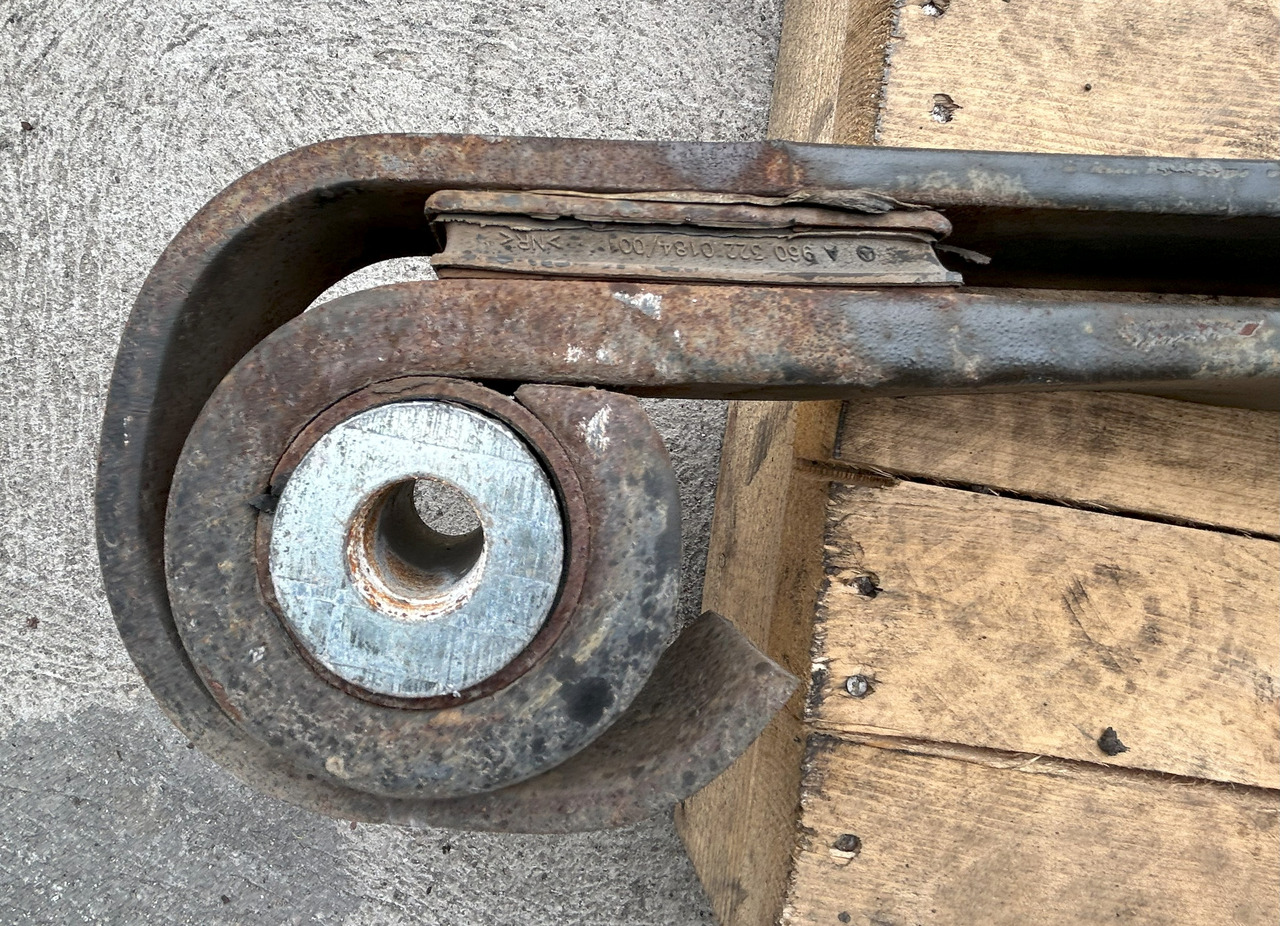 DAF 2-LEAF SPRING DAF XF 106 LIFT - Рессорная подвеска: фото 2 DAF 2-LEAF SPRING DAF XF 106 LIFT - Рессорная подвеска: фото 2