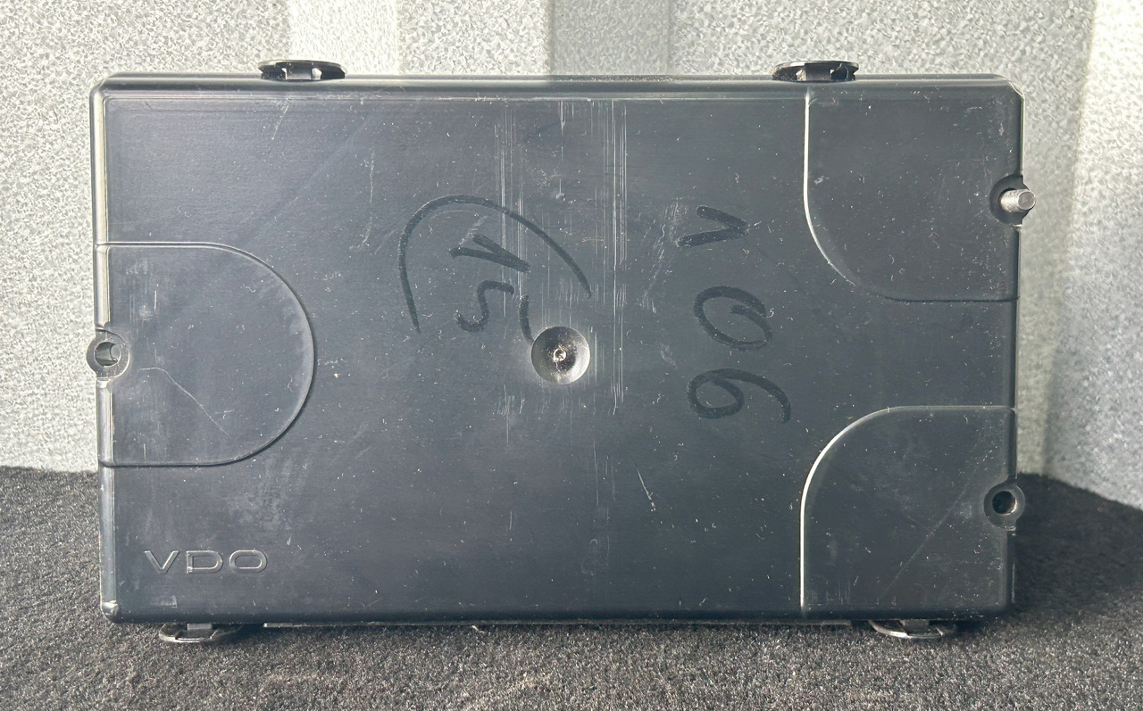 DAF XF 106 480 VIC3-500 2139671 VERSION 1.0 - Блок управления для Грузовиков: фото 1 DAF XF 106 480 VIC3-500 2139671 VERSION 1.0 - Блок управления для Грузовиков: фото 1