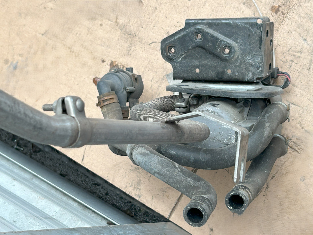 MERCEDES-BENZ Webasto TP50 ACTROS MP4 - Отопление/ Вентиляция для Грузовиков: фото 3 MERCEDES-BENZ Webasto TP50 ACTROS MP4 - Отопление/ Вентиляция для Грузовиков: фото 3