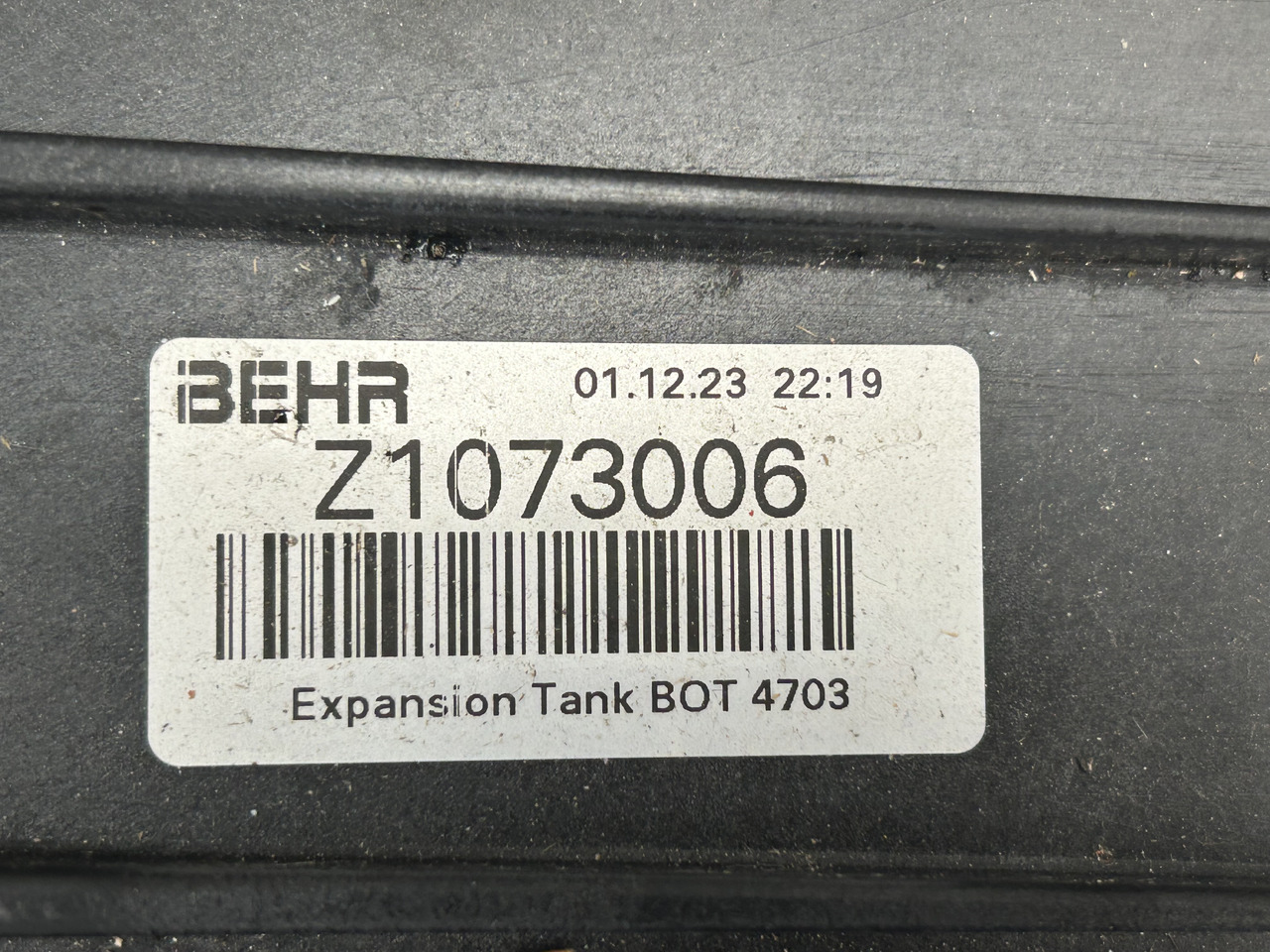 MERCEDES COOLANT EXPANSION TANK AROCS ACTROS MP4 MP5 - Расширительный бачок: фото 5 MERCEDES COOLANT EXPANSION TANK AROCS ACTROS MP4 MP5 - Расширительный бачок: фото 5