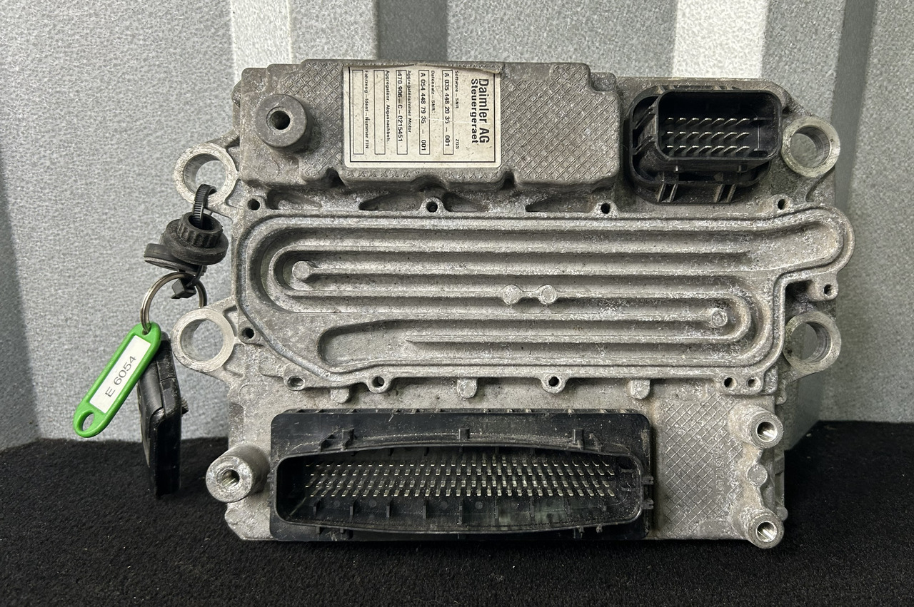 MERCEDES MCM 2.1 ACTROS MP4 OM 470 - Блок управления для Грузовиков: фото 1 MERCEDES MCM 2.1 ACTROS MP4 OM 470 - Блок управления для Грузовиков: фото 1