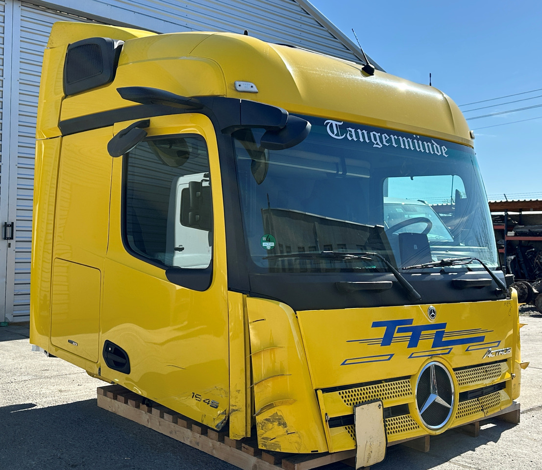 Mercedes-Benz ACTROS MP5 STREAM SPACE - Кабина для Грузовиков: фото 3 Mercedes-Benz ACTROS MP5 STREAM SPACE - Кабина для Грузовиков: фото 3