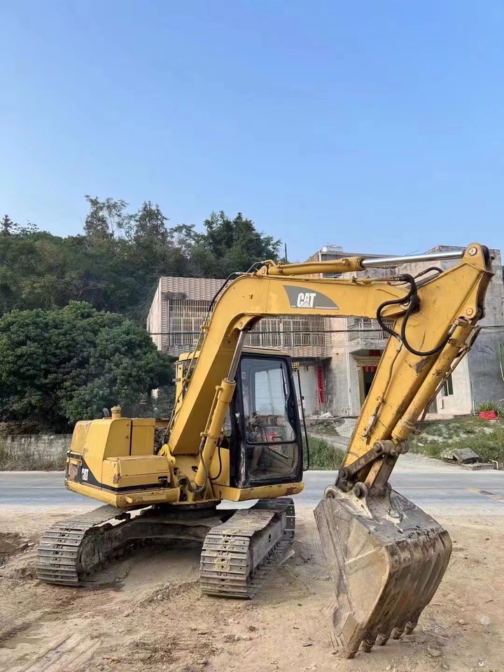 CATERPILLAR 0.3 excavator for Bangladesh CAT 307B, E70B - Гусеничный экскаватор: фото 2 CATERPILLAR 0.3 excavator for Bangladesh CAT 307B, E70B - Гусеничный экскаватор: фото 2