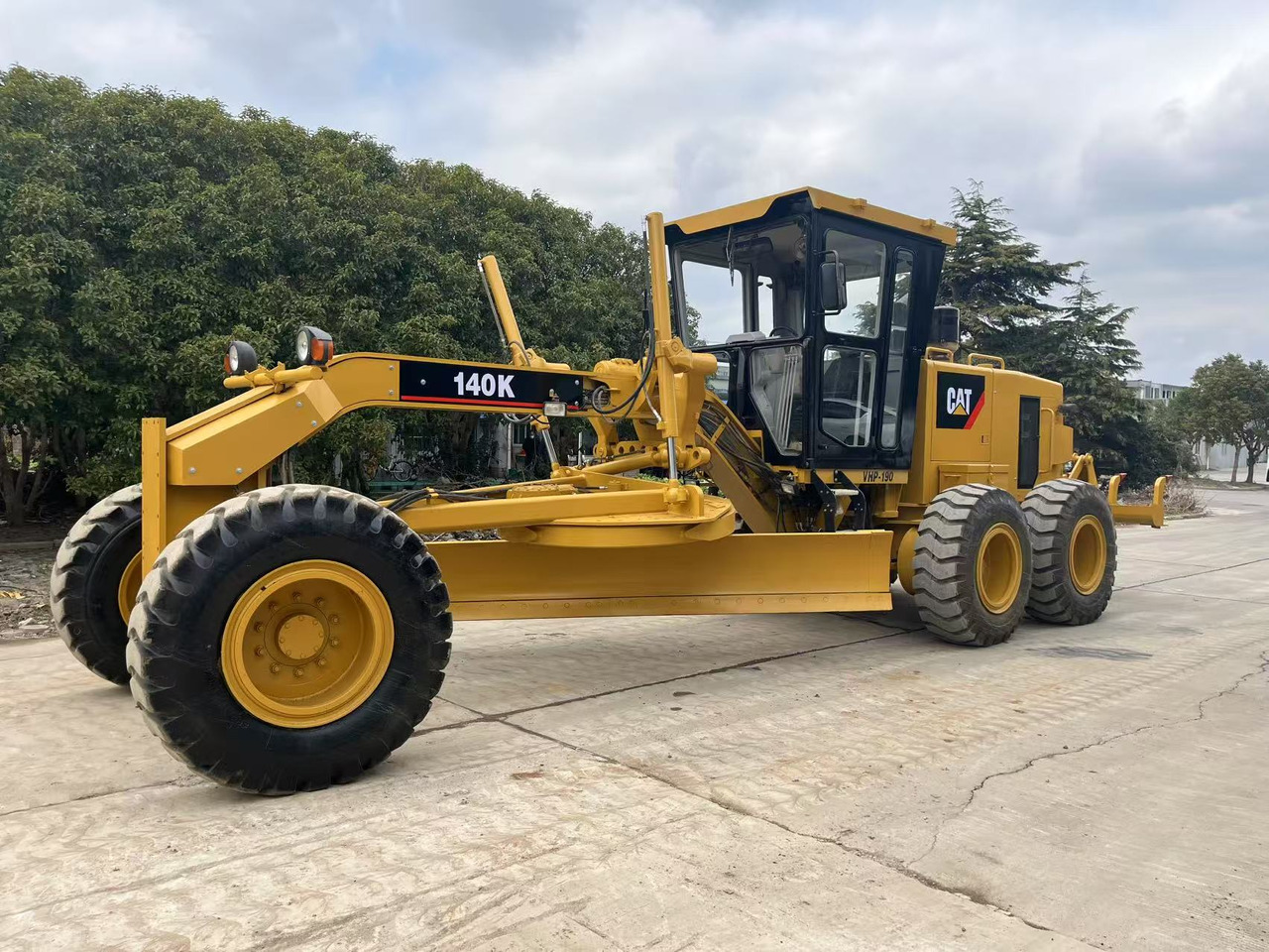 Caterpillar 140K Motor Grader Good Price Used Condition - Грейдер: фото 2 Caterpillar 140K Motor Grader Good Price Used Condition - Грейдер: фото 2