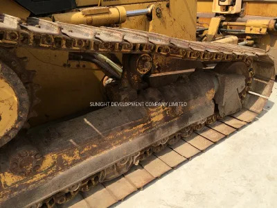 Closed Cabin Secondhand Caterpillar D5m Traingle Track Bulldozer D5 D5h D6h Dozer - Бульдозер: фото 3 Closed Cabin Secondhand Caterpillar D5m Traingle Track Bulldozer D5 D5h D6h Dozer - Бульдозер: фото 3