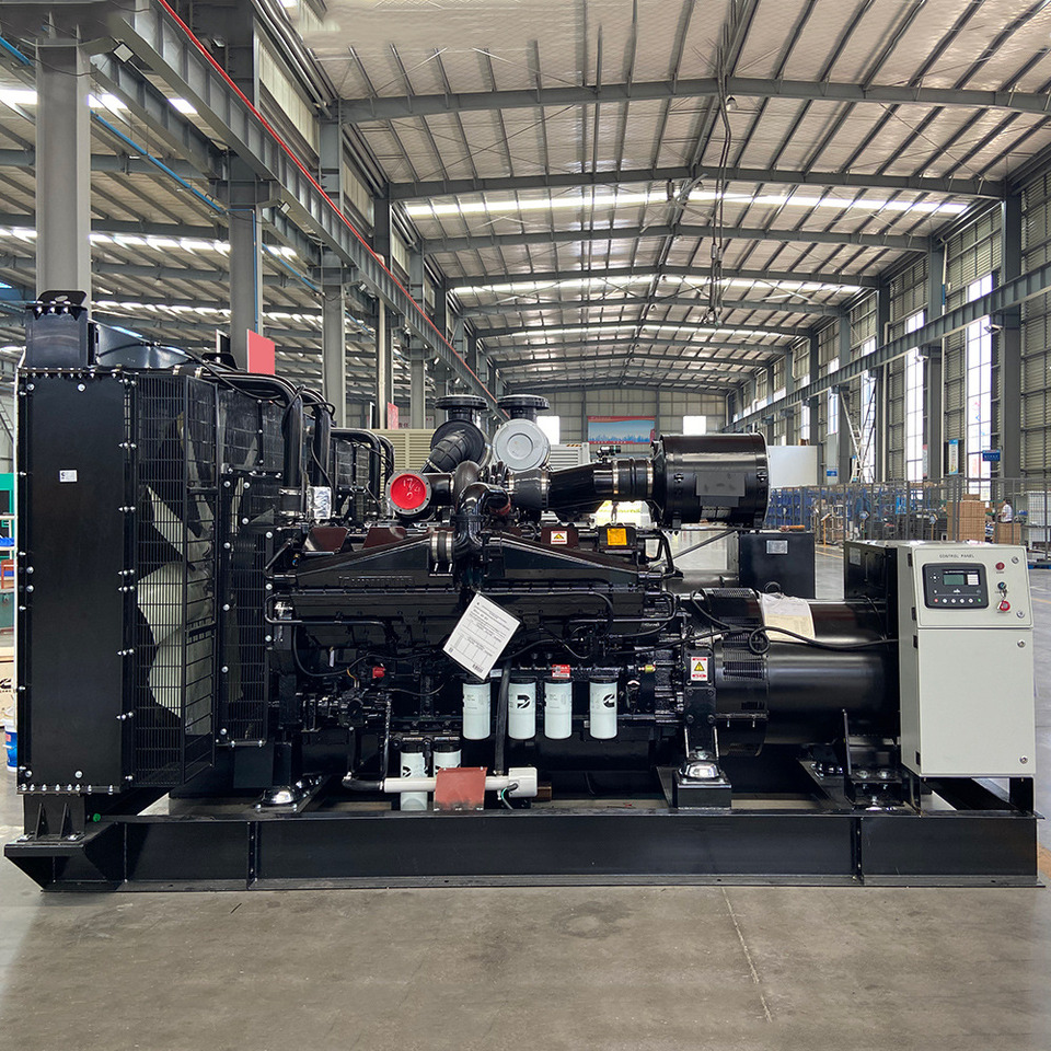 Cummins 600KVA, 700KVA, 800KVA, 1000KVA, 1200KVA Diesel Generator Set Three Phase Power - Электрогенератор: фото 1 Cummins 600KVA, 700KVA, 800KVA, 1000KVA, 1200KVA Diesel Generator Set Three Phase Power - Электрогенератор: фото 1