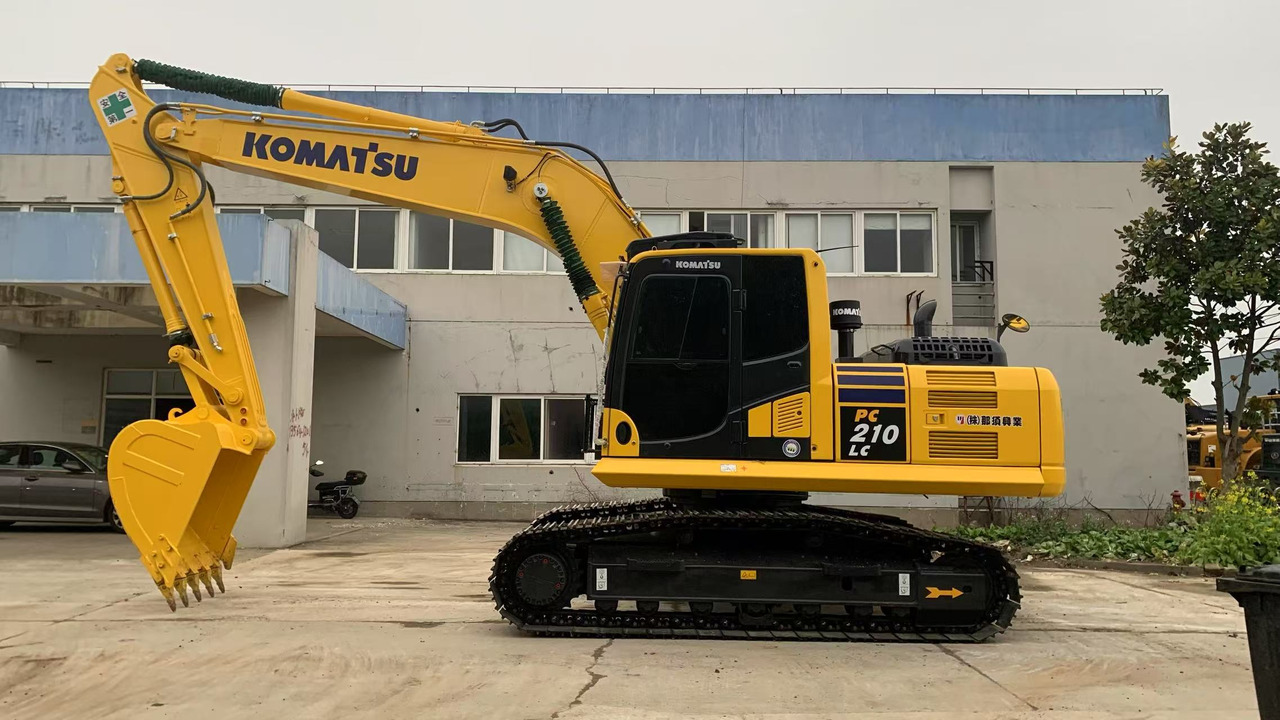 Komatsu 21 ton Excavator PC210 Good Price for PNG - Гусеничный экскаватор: фото 1 Komatsu 21 ton Excavator PC210 Good Price for PNG - Гусеничный экскаватор: фото 1