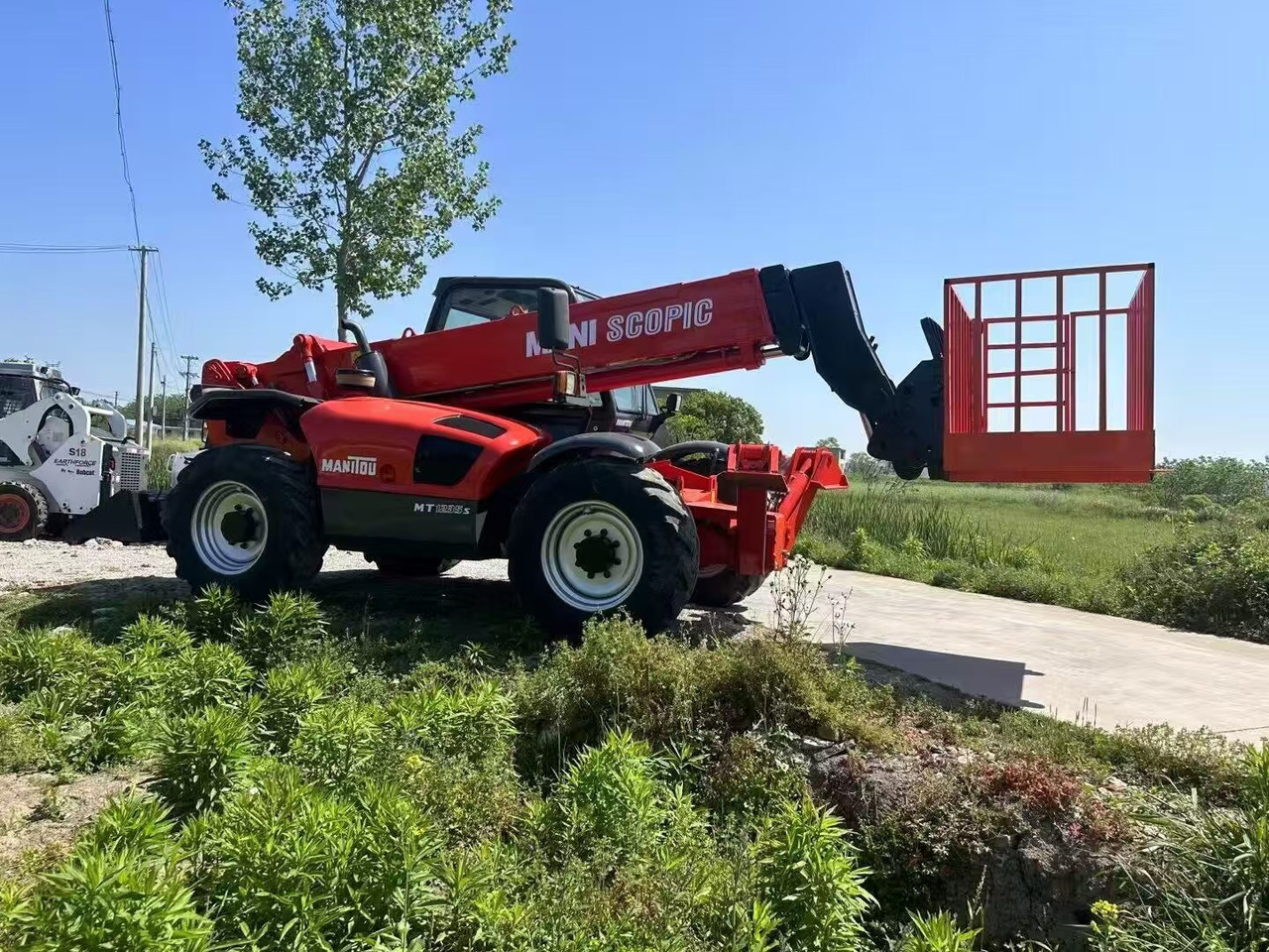 MANITOU 1235S Telehandler Secondhand Condition Forklift with Telescopic Boom - Телескопический погрузчик: фото 2 MANITOU 1235S Telehandler Secondhand Condition Forklift with Telescopic Boom - Телескопический погрузчик: фото 2
