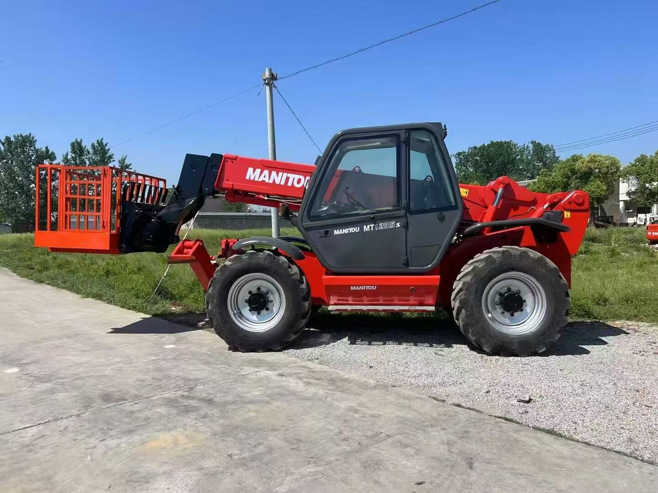 MANITOU 1235S Telehandler Secondhand Condition Forklift with Telescopic Boom - Телескопический погрузчик: фото 1 MANITOU 1235S Telehandler Secondhand Condition Forklift with Telescopic Boom - Телескопический погрузчик: фото 1