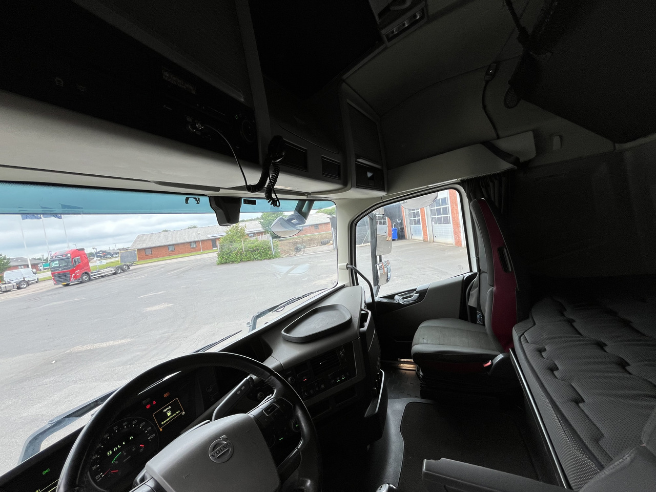 Volvo FH500 6x2 - Тягач: фото 5 Volvo FH500 6x2 - Тягач: фото 5