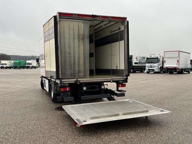 Рефрижератор Mercedes-Benz Atego 1524L TIEFKÜHLER L: фото 7 Рефрижератор Mercedes-Benz Atego 1524L TIEFKÜHLER L: фото 7