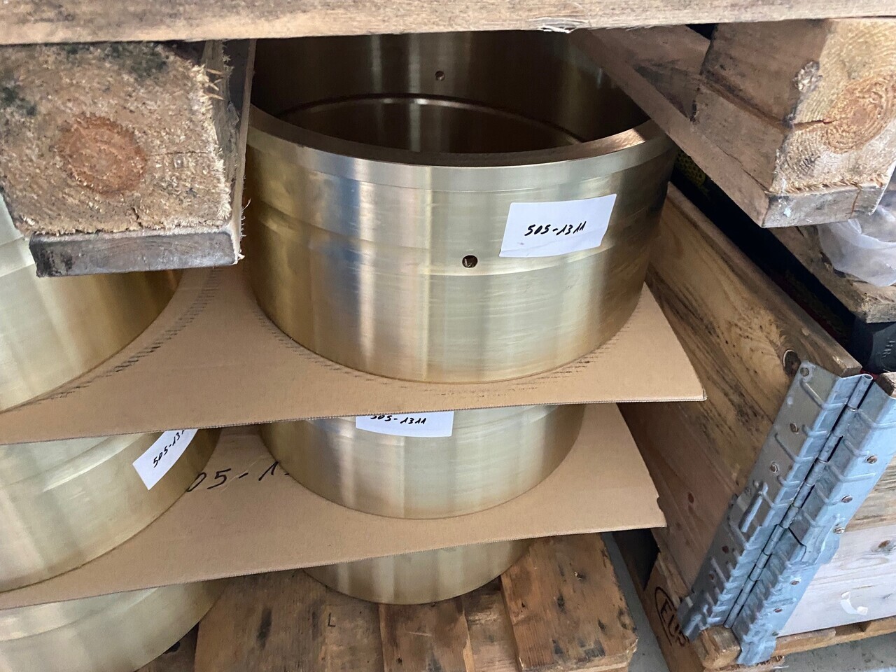 O&K Terex RH200 RH340 6050 6060 Bushing 505-1311 (upgraded version of 2157750 4020187 535-3821) - Запчасти для Грузовиков: фото 1 O&K Terex RH200 RH340 6050 6060 Bushing 505-1311 (upgraded version of 2157750 4020187 535-3821) - Запчасти для Грузовиков: фото 1