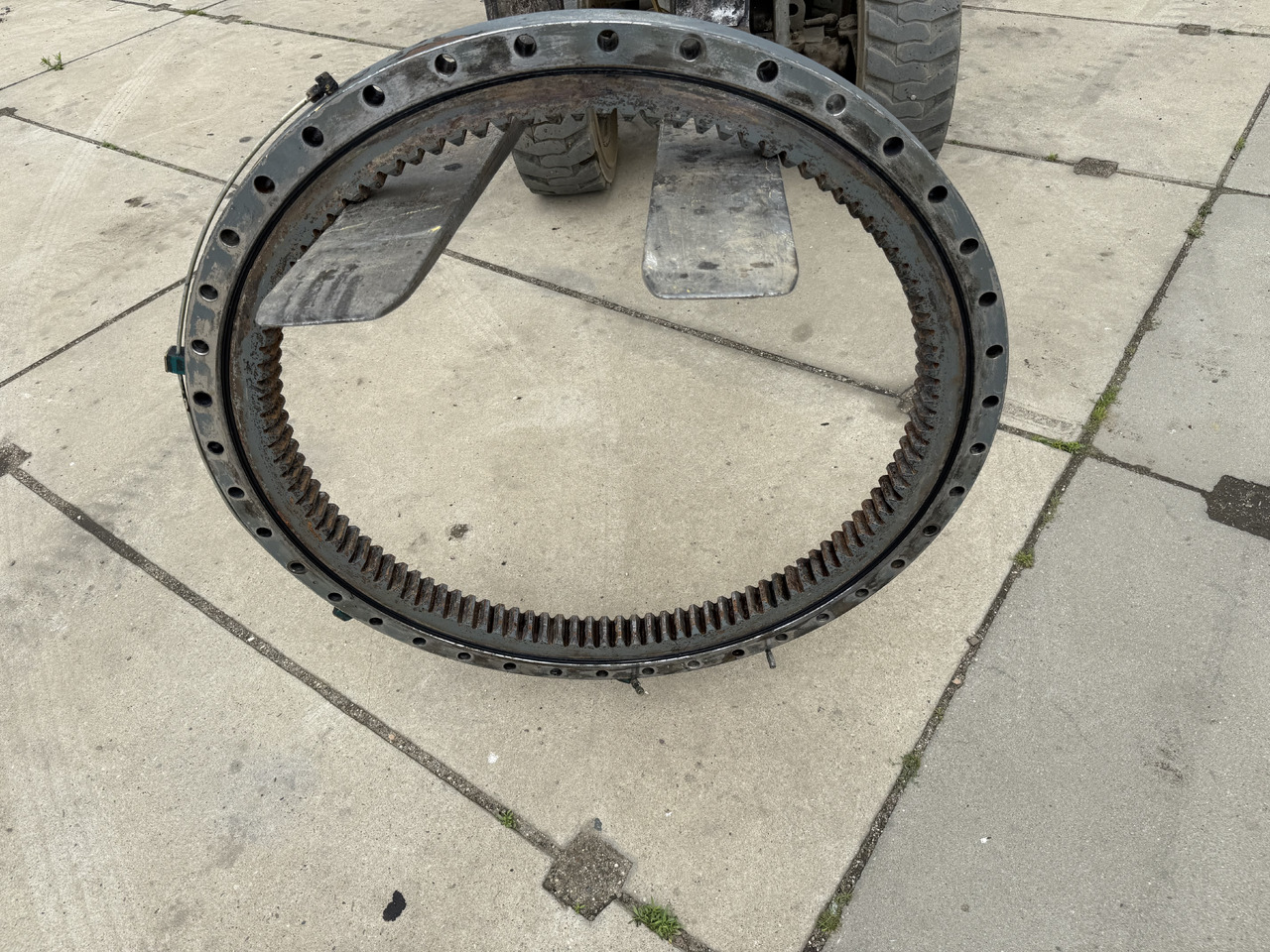 LIEBHERR A314 - Поворотное кольцо для Экскаваторов: фото 2 LIEBHERR A314 - Поворотное кольцо для Экскаваторов: фото 2