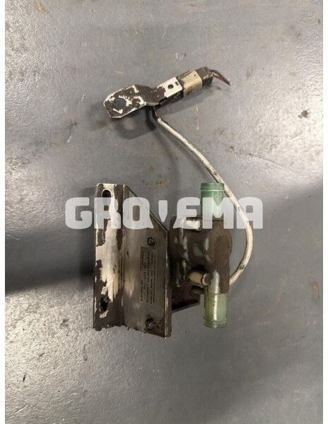 Liebherr A904C Li / A900C Li / A944C Li / A934C Li / A924B Li / R900C Li / R900B Li / A954B Li / A954C Li - Клапан: фото 1 Liebherr A904C Li / A900C Li / A944C Li / A934C Li / A924B Li / R900C Li / R900B Li / A954B Li / A954C Li - Клапан: фото 1