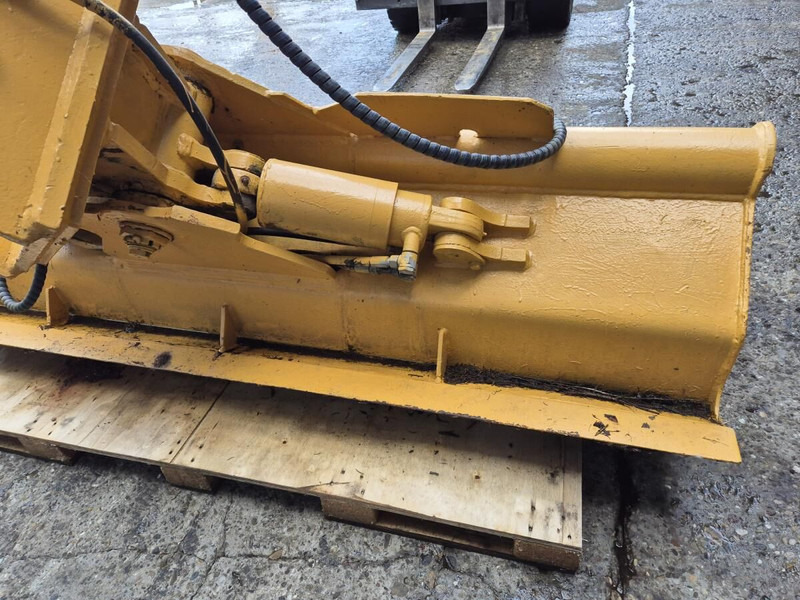 Liebherr Bucket SW48 1500MM 0.3M3 - Ковш для Строительной техники: фото 1 Liebherr Bucket SW48 1500MM 0.3M3 - Ковш для Строительной техники: фото 1