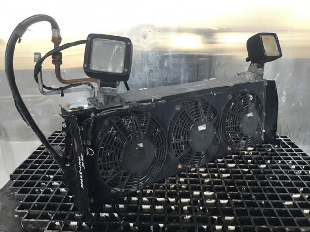 Часть системы кондиционирования Liebherr Capacitor Unit: фото 6