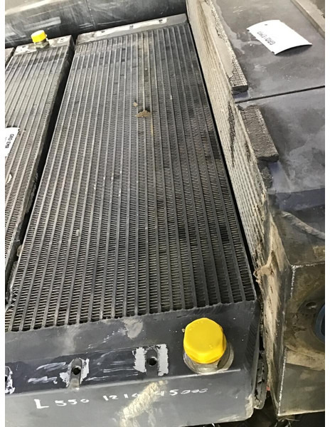 Liebherr - Масляный радиатор: фото 1 Liebherr - Масляный радиатор: фото 1