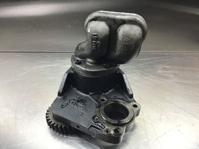 Liebherr Oil Pump - Масляный насос: фото 3 Liebherr Oil Pump - Масляный насос: фото 3