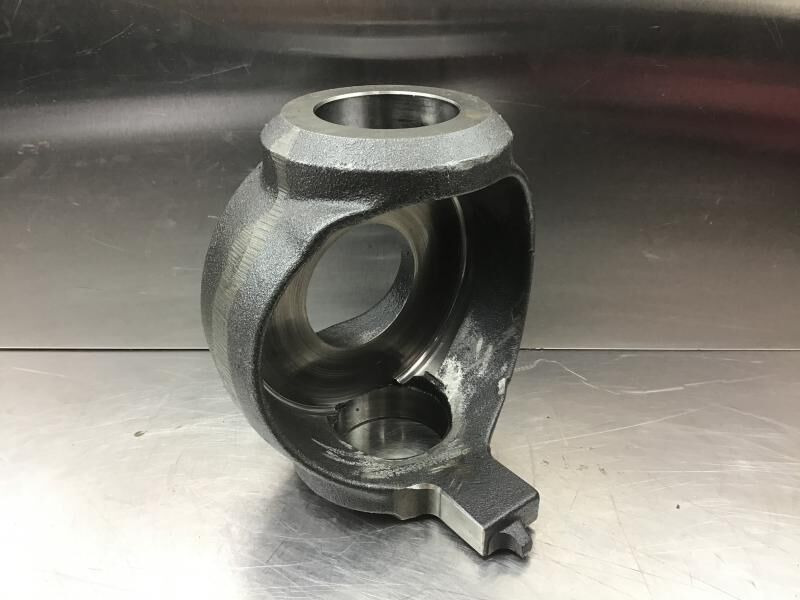 Liebherr R904 / A904 Li / A900C Li / A316 Li / R900C Li - Поворотный кулак: фото 1 Liebherr R904 / A904 Li / A900C Li / A316 Li / R900C Li - Поворотный кулак: фото 1