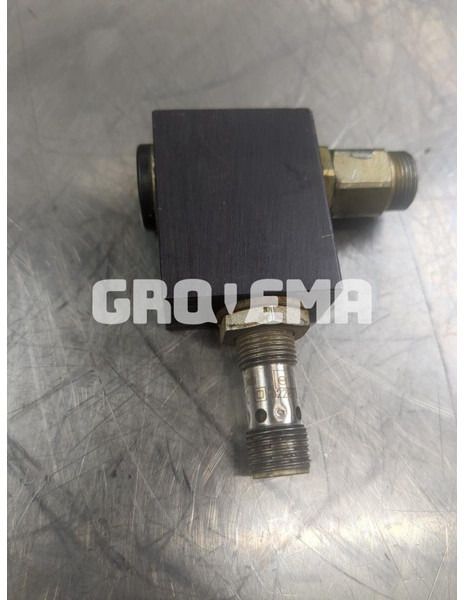 Liebherr R906 WLC / R906 C / R906 LC / R906 NLC - Клапан: фото 3 Liebherr R906 WLC / R906 C / R906 LC / R906 NLC - Клапан: фото 3