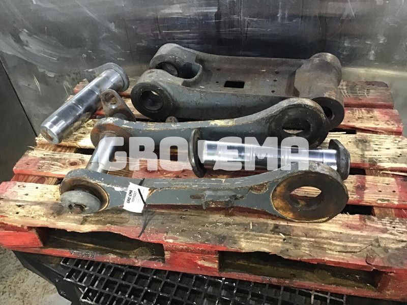 Liebherr R926 COMP / A924C Li / R924 COMPACT / R922 LC / R926 LC / R920 LC / R920 NLC - Сцепное устройство: фото 1 Liebherr R926 COMP / A924C Li / R924 COMPACT / R922 LC / R926 LC / R920 LC / R920 NLC - Сцепное устройство: фото 1