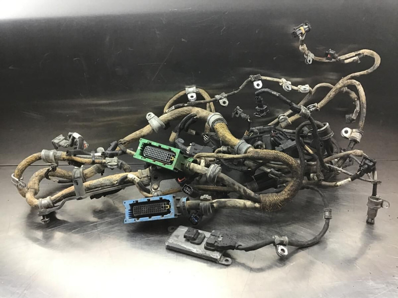 Liebherr R936 LC, R936 NLC , R936 - Кабели/ Провода: фото 2 Liebherr R936 LC, R936 NLC , R936 - Кабели/ Провода: фото 2