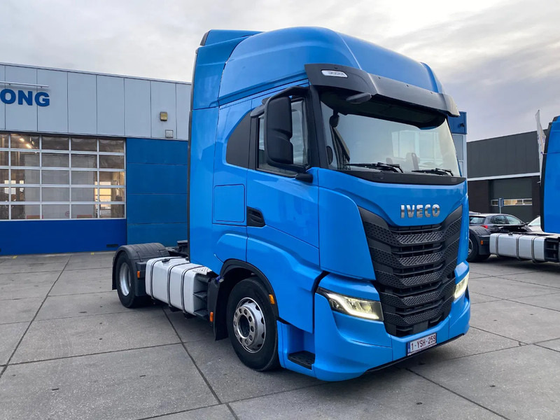 Iveco S-WAY 460 / Intarder / 2x Tank / Euro 6 - Тягач: фото 3 Iveco S-WAY 460 / Intarder / 2x Tank / Euro 6 - Тягач: фото 3