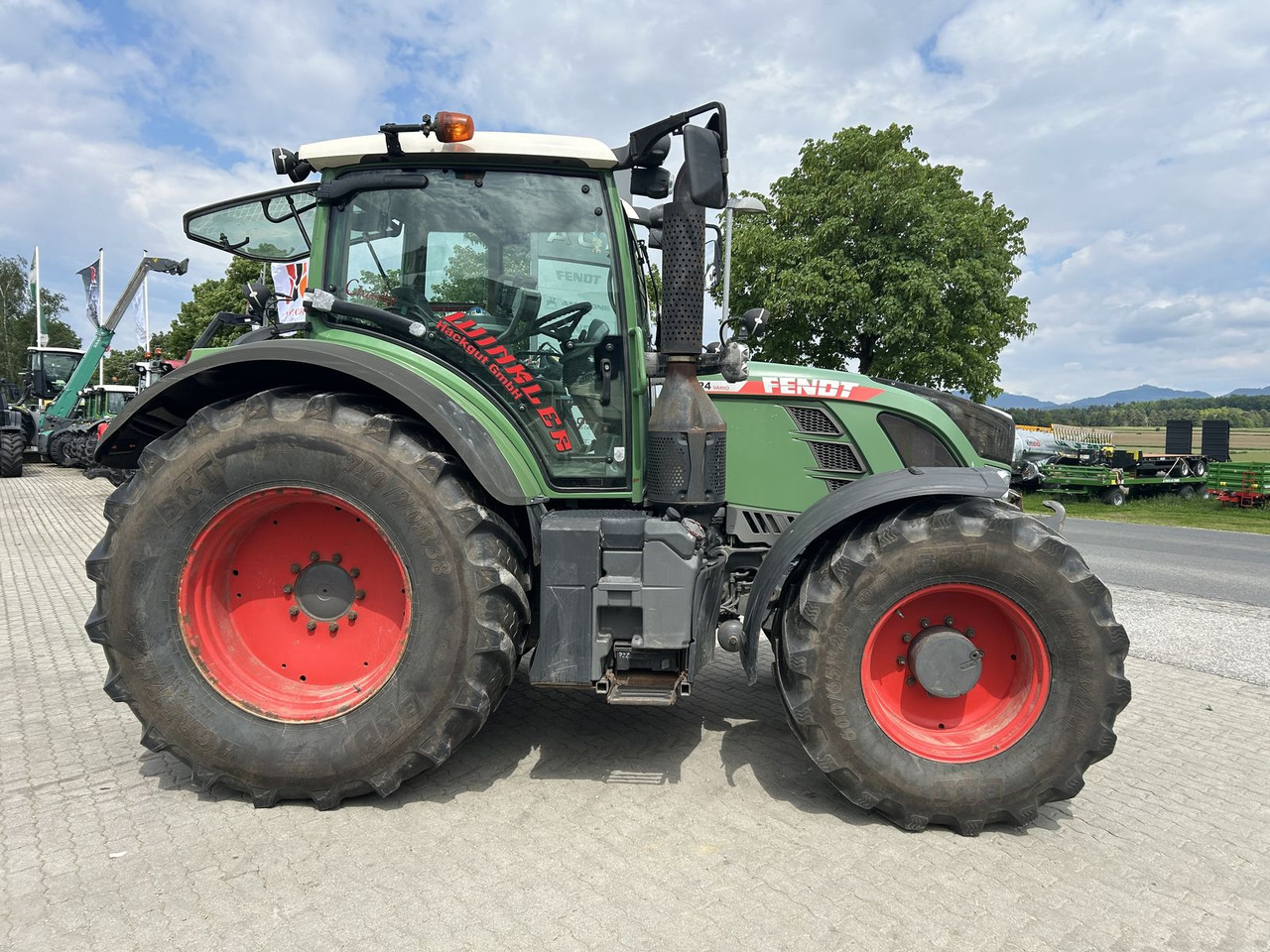 Fendt 724 Vario - Трактор: фото 2 Fendt 724 Vario - Трактор: фото 2