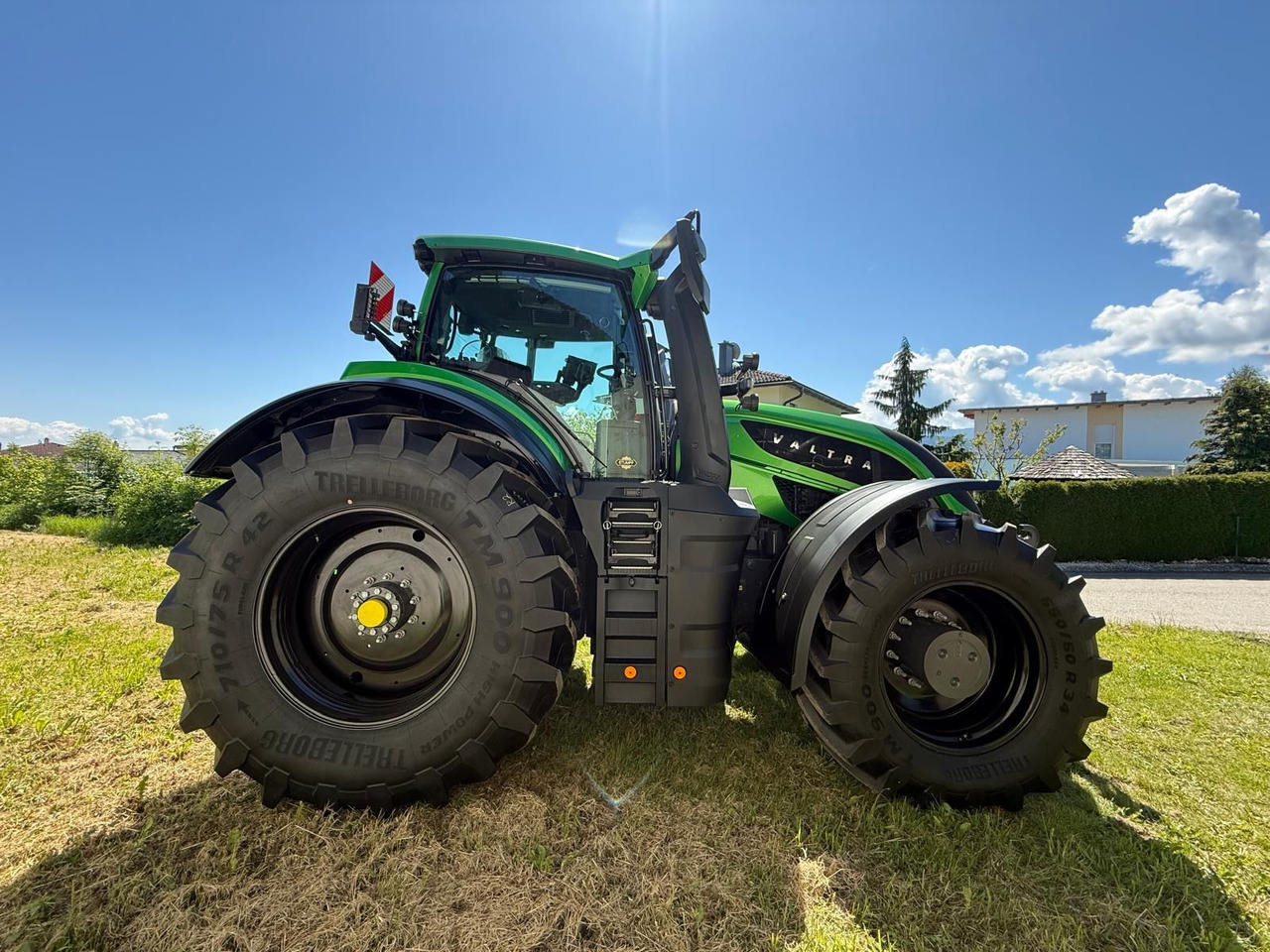 Valtra S 416 - Трактор: фото 2 Valtra S 416 - Трактор: фото 2