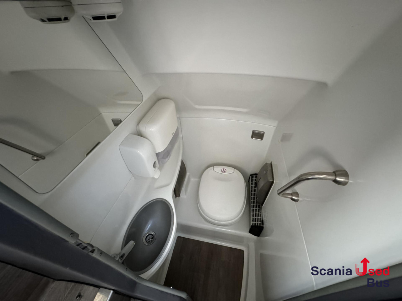 SCANIA Irizar I6S HDH 13.2m - 55+1+1 - Туристический автобус: фото 4 SCANIA Irizar I6S HDH 13.2m - 55+1+1 - Туристический автобус: фото 4