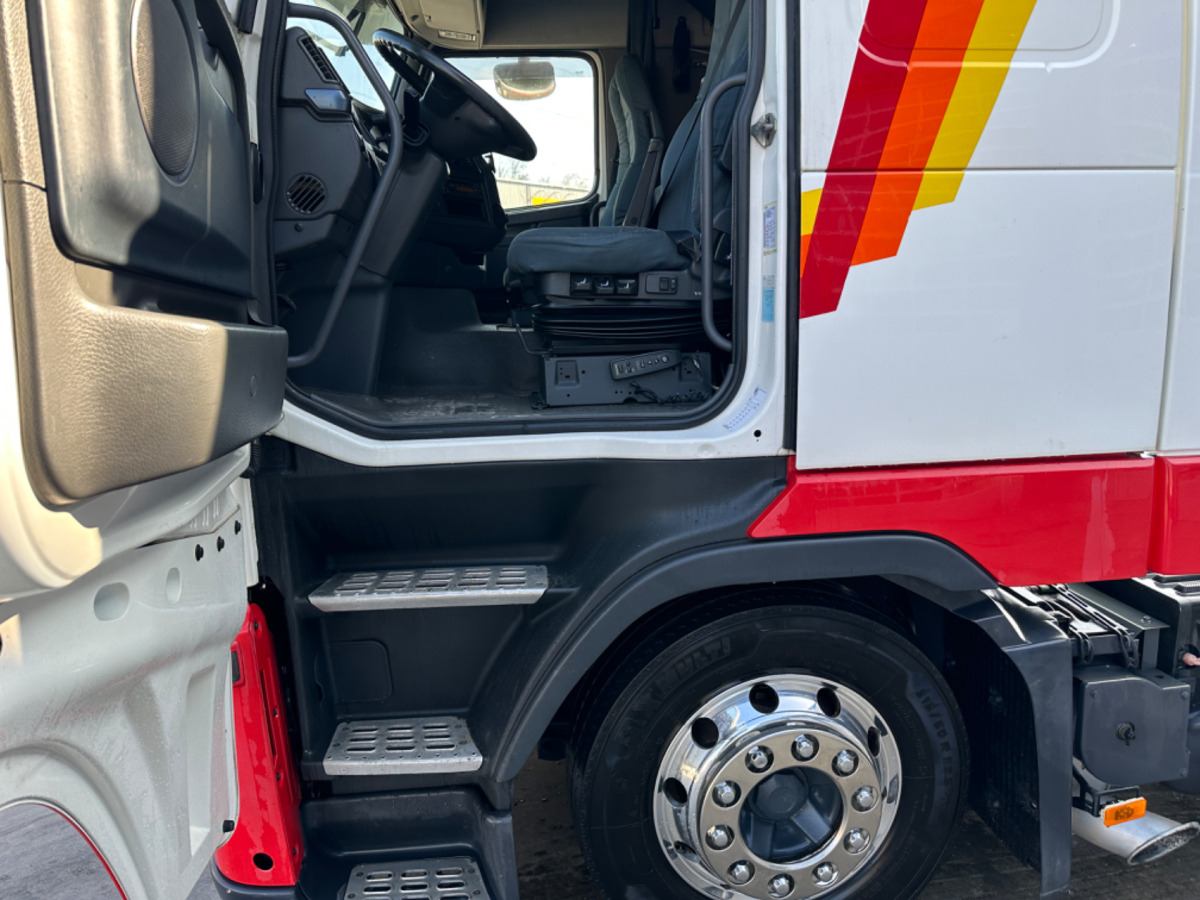Тягач VOLVO FH-420 4x2 Lowdeck: фото 10