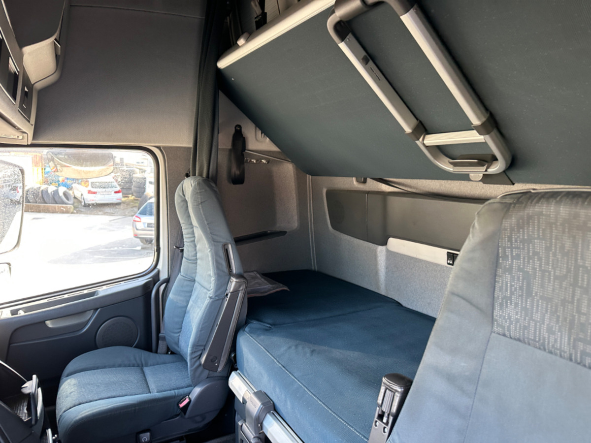 Тягач VOLVO FH-420 4x2 Lowdeck: фото 13