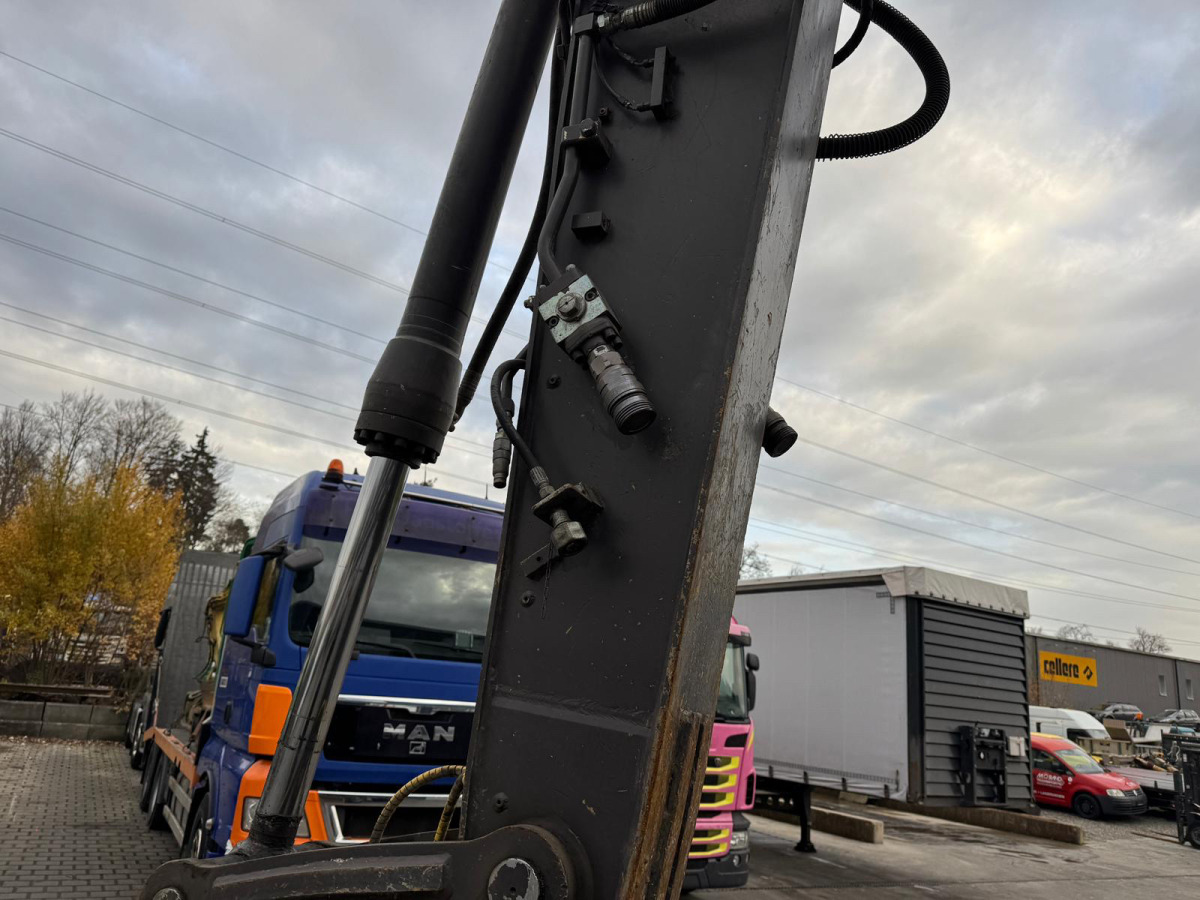 Колёсный экскаватор VOLVO EW160C SWS: фото 12 Колёсный экскаватор VOLVO EW160C SWS: фото 12