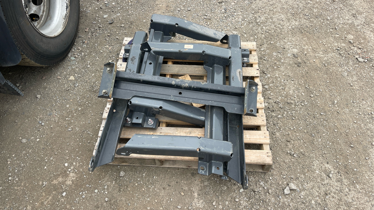 5TH WHEEL RISERS - Строительное оборудование: фото 2 5TH WHEEL RISERS - Строительное оборудование: фото 2