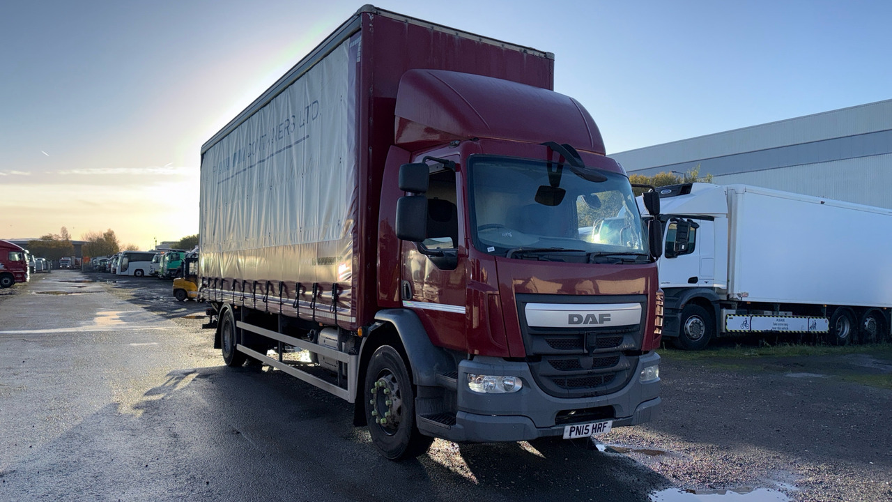 DAF LF 250 - Тентованный грузовик: фото 1 DAF LF 250 - Тентованный грузовик: фото 1